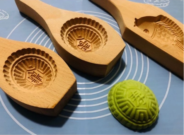 Traditional Wooden 3D Ang Ku Kuih Mould